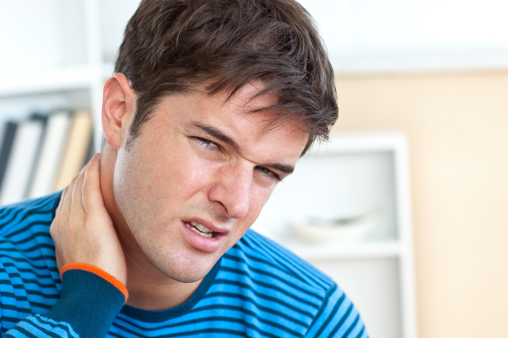 Verlangsamter Hals: Symptome und Behandlung